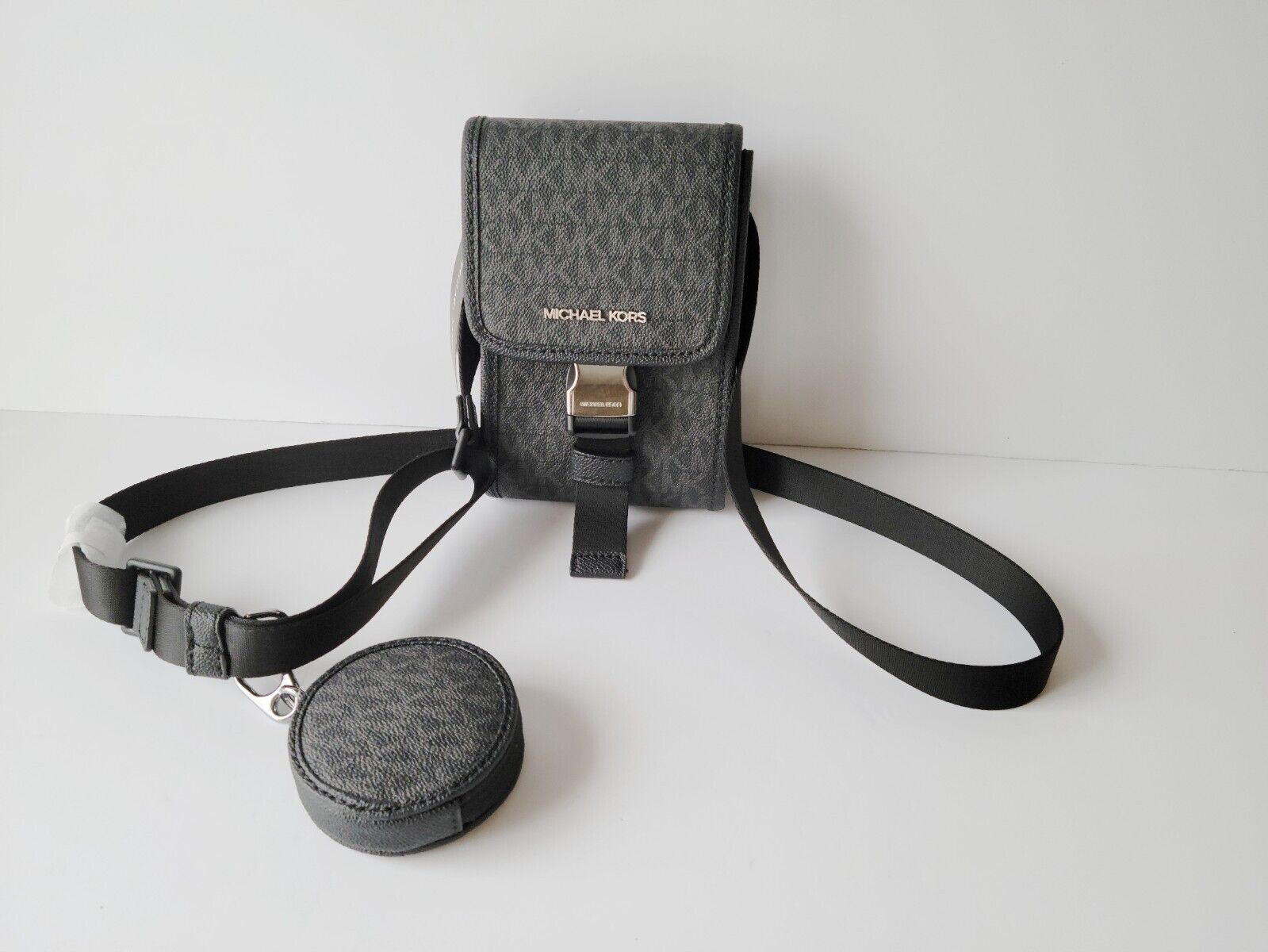 MICHAEL Michael Kors Jet Set Charm Phone Leather Bag in Gray | Lyst
