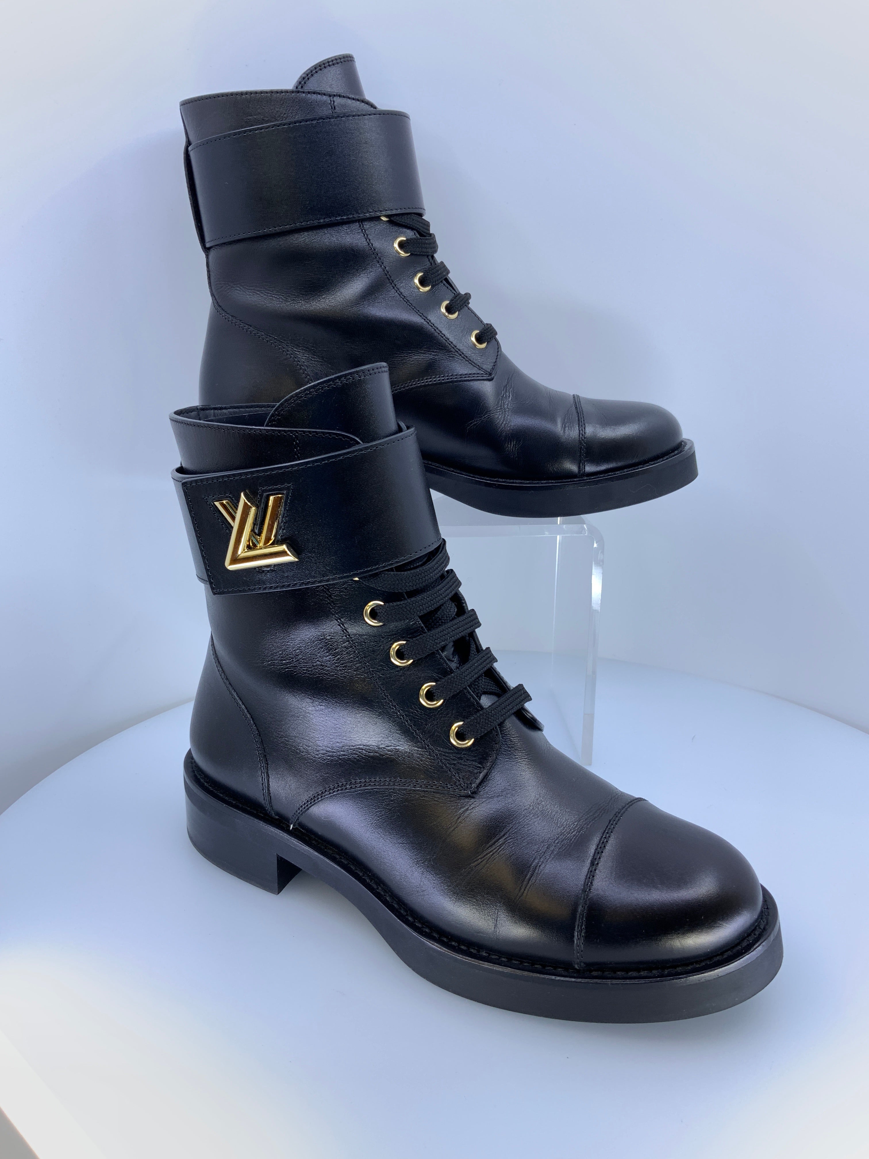 Louis Vuitton Black Leather Wonderland Ranger Ankle Length Combat Boots  Size 38 Louis Vuitton